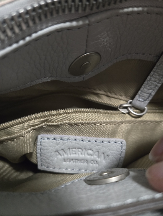 American Leather Co. Cindy Leather Triple Entry Crossbody - Picture 10 of 14